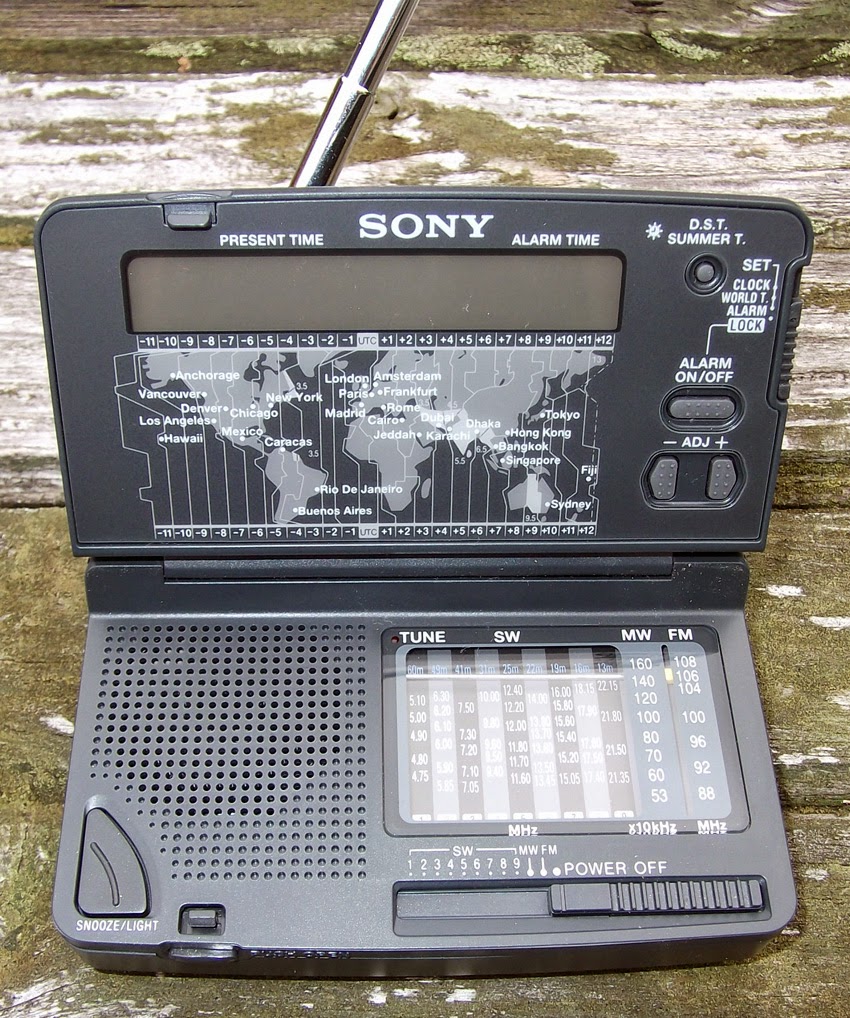 HoroLex: КВ радиоприемник Sony ICF-SW12